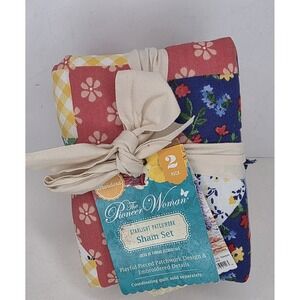 The Pioneer Woman Starlight Patchwork 2 Pack Standard Pillow Shams 20" x 26" NWT